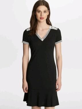 KARL LAGERFELD SHORT SLEEVE LACE TRIMMED V-NECK  BLACK DRESS 16